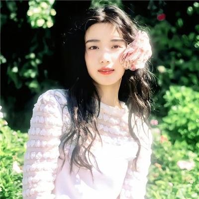 陆小姐！你前夫又来追你啦